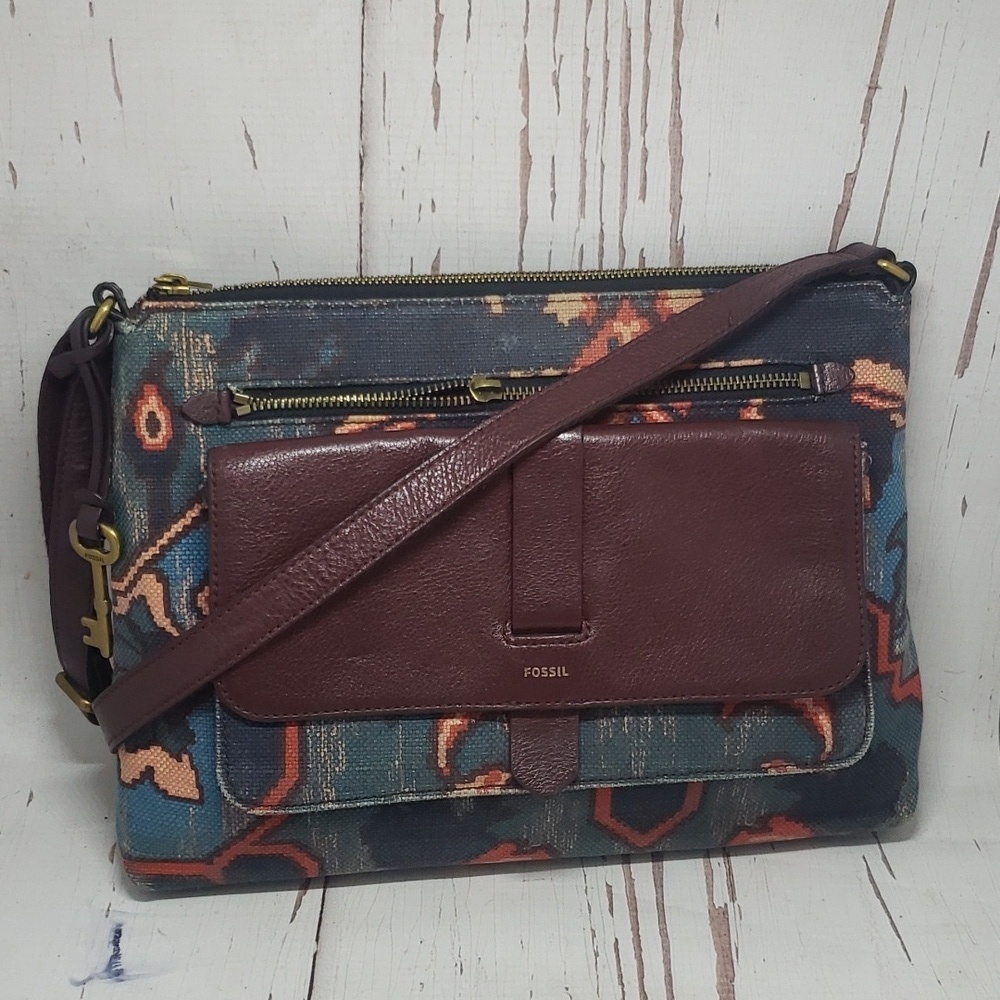 Fossil ptint blue canvas and leather crossbody bag
